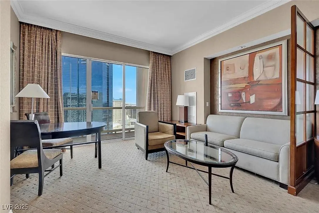 Mgm High Floor Strip And Sphere View Λας Βέγκας